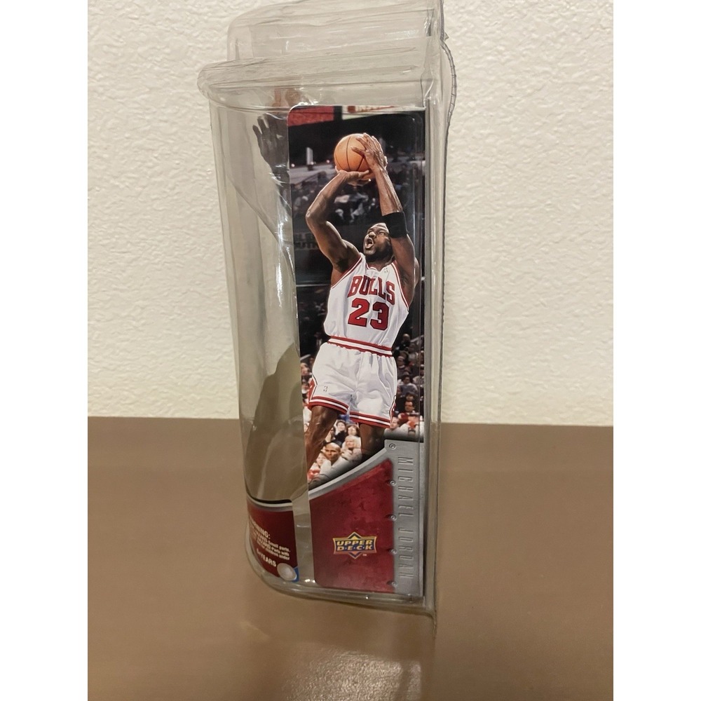 Upper Deck Michael Jordan Action Figure Unisex OS White New Pro Shots Jordan I - Picture 2 of 6